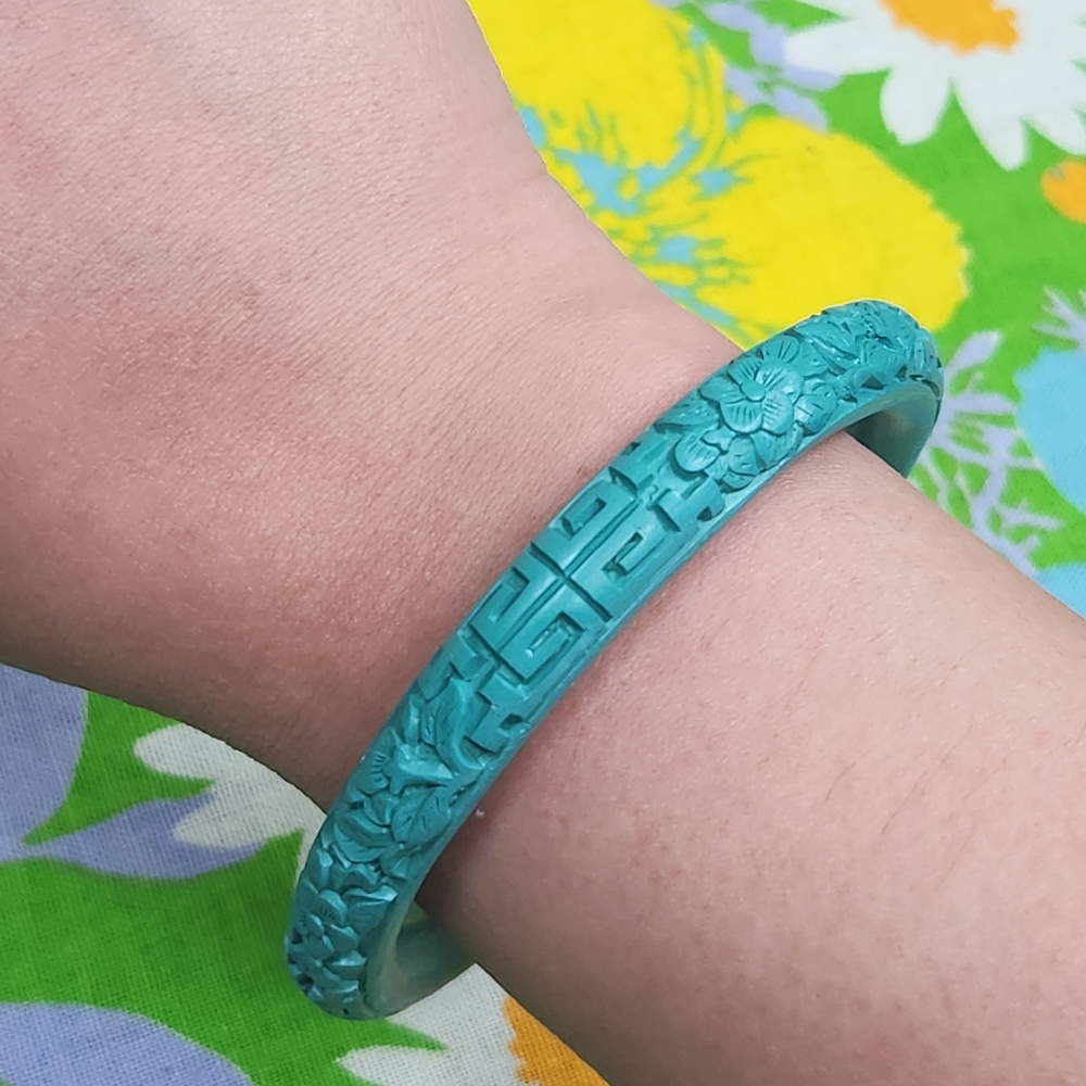 Vintage 80s Turquoise Blue Cinnabar Asian Inspired Hand-Carved Bangle Bracelet